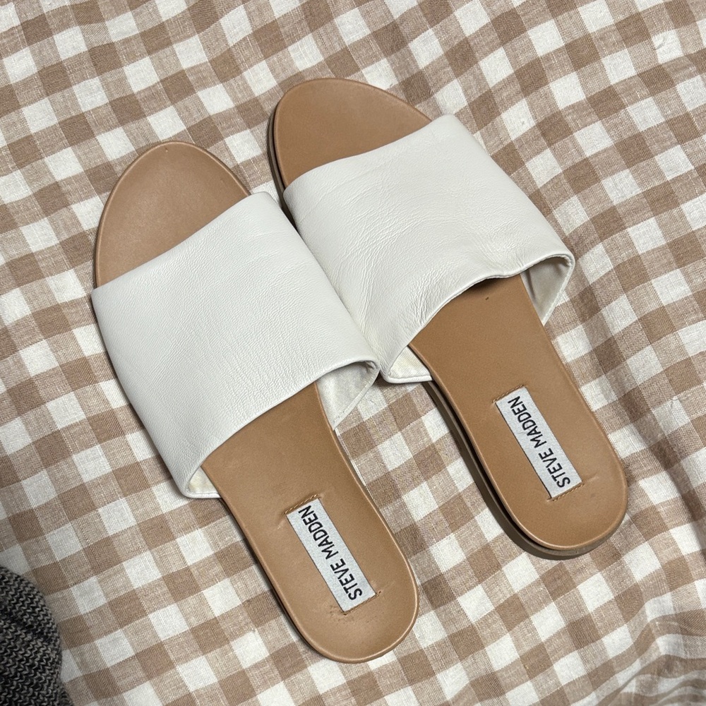 Steve Madden White Slide Sandals